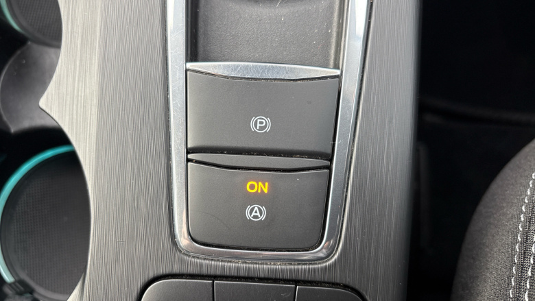 Ford Focus 1.5 EcoBlue 120 Titanium 5dr Auto Diesel Estate